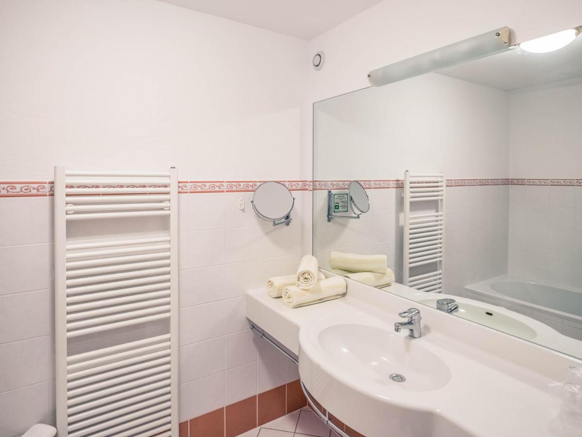 Hotel Foehrenhof Stanzach Extérieur photo